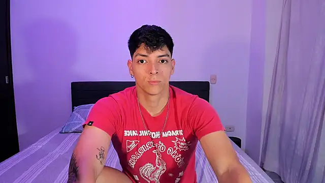  JacobMiller   online show from March 28, 9:49 pm
