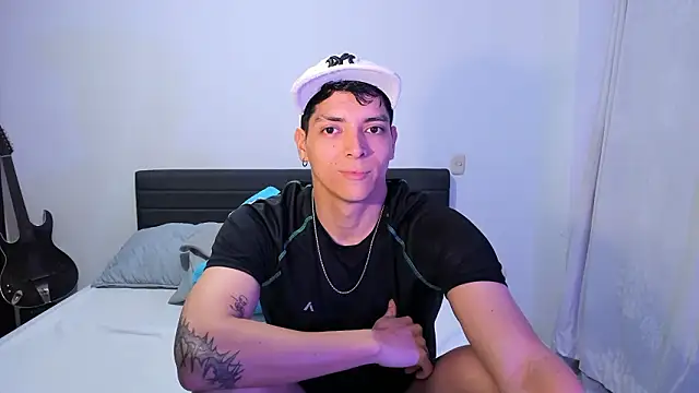  JacobMiller   online show from March 9, 9:07 pm