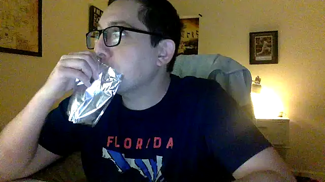 Milflover96 online show from March 21, 1:56 am