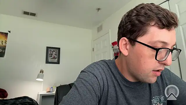 Milflover96 online show from May 24, 5:24 pm