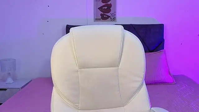 sara sharma  online show from November 26, 1:22 pm