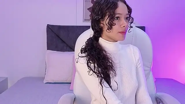 sara sharma  online show from September 10, 1:43 pm