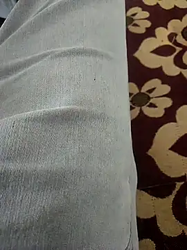 Snapshot of venky2026 chatting on November 30, 8:37 am venky2026 online show from November 30, 8:37 am