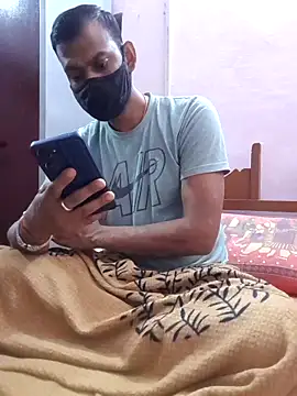 Snapshot of Hot_couple493 chatting on March 3, 8:11 pm Hot couple493 online show from March 3, 8:11 pm