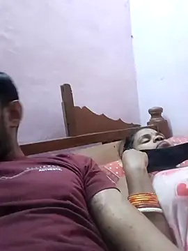 Snapshot of Hot_couple493 chatting on March 5, 5:50 pm Hot couple493 online show from March 5, 5:50 pm