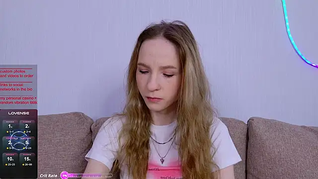 b4by Emilia online show from November 25, 10:04 am