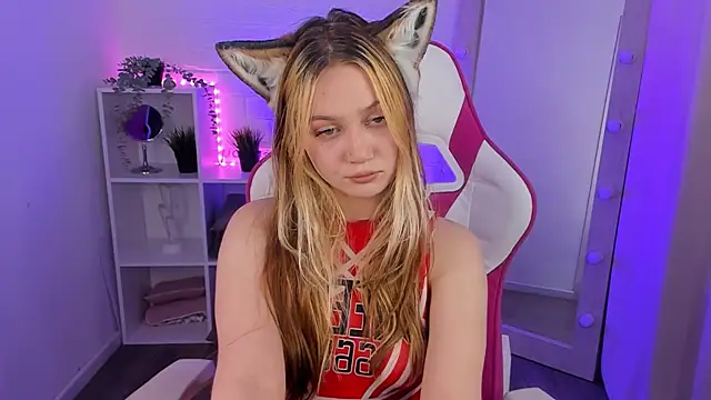 SweetieAngela online show from October 19, 2:20 pm