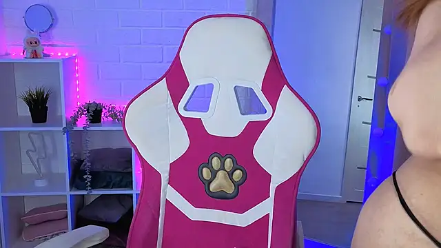 SweetieAngela online show from December 4, 2:27 pm