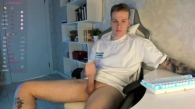 jaffersonlouis online show from March 12, 3:29 pm