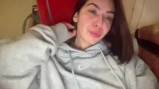 Snapshot of sarrah_rossy chatting on March 3, 6:13 pm sarrah rossy online show from March 3, 6:13 pm