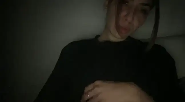 Snapshot of sarrah_rossy chatting on March 17, 10:08 pm sarrah rossy online show from March 17, 10:08 pm