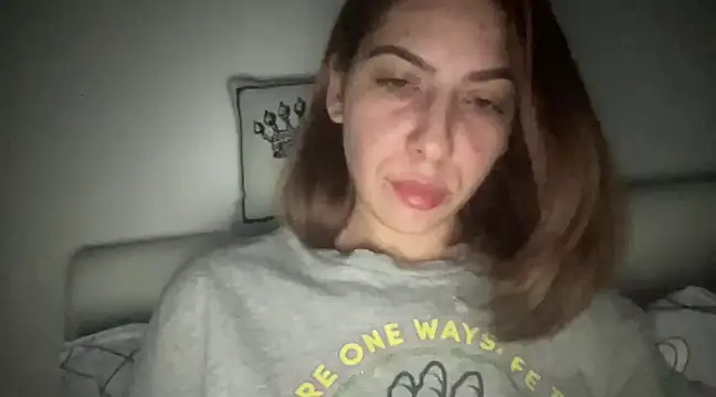 Snapshot of sarrah_rossy chatting on March 11, 11:26 pm sarrah rossy online show from March 11, 11:26 pm