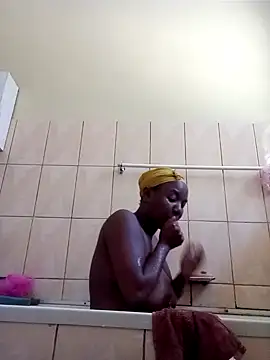 Snapshot of Coco_Nile chatting on October 22, 8:58 am Coco Nile online show from October 22, 8:58 am