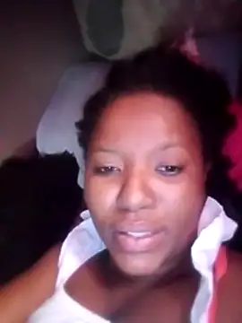 Coco Nile online show from July 6, 1:51 pm