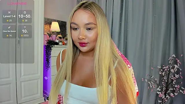 Snapshot of _Loneve__ chatting on September 20, 2:11 pm  Loneve   online show from September 20, 2:11 pm