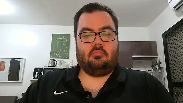 alexxxbear online show from February 11, 9:35 pm