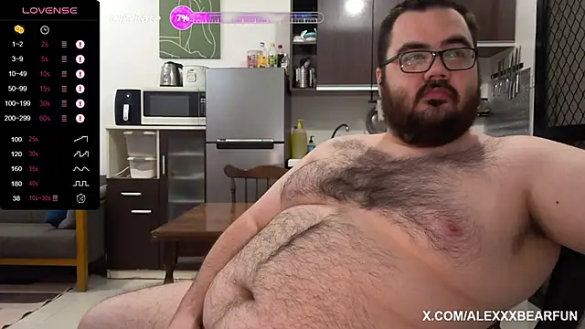 alexxxbear online show from October 4, 6:53 pm