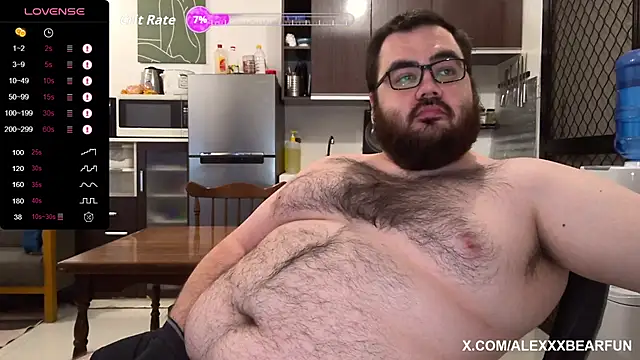 alexxxbear online show from October 25, 6:08 pm