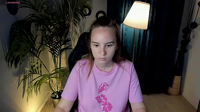Lika 0ne online show from September 24, 12:00 pm