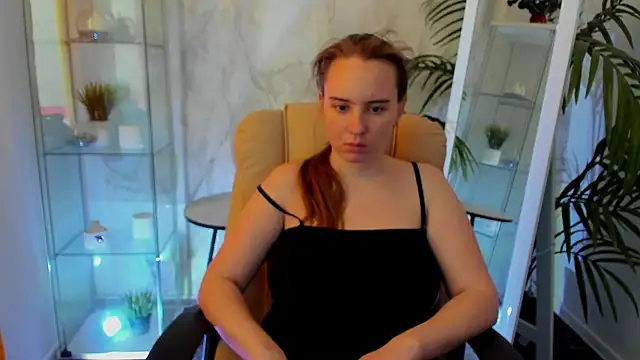 Lika 0ne online show from May 29, 12:00 pm