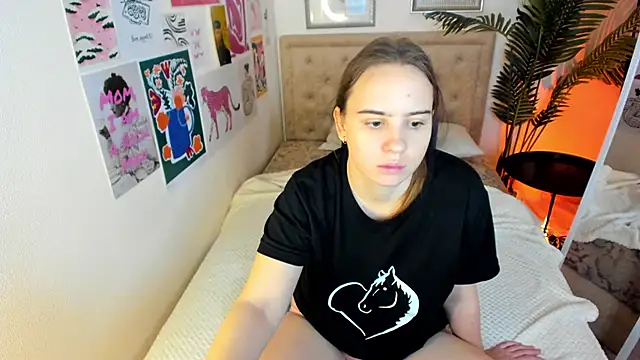 Lika 0ne online show from February 16, 12:26 pm