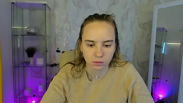 Lika 0ne online show from November 5, 11:35 am