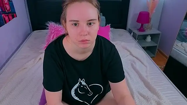 Lika 0ne online show from March 30, 12:06 pm