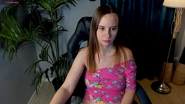 Lika 0ne online show from March 21, 12:28 pm