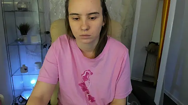 Lika 0ne online show from December 3, 12:15 pm