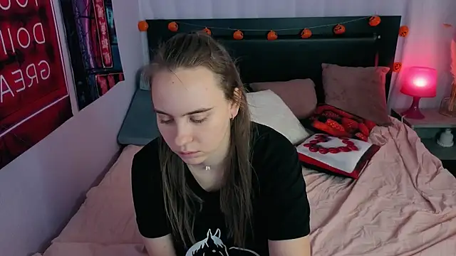 Lika 0ne online show from November 14, 12:09 pm