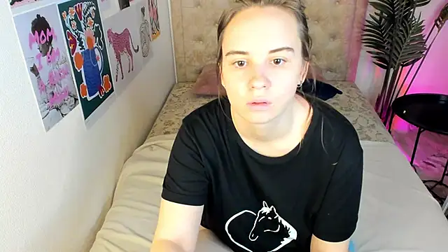 Lika 0ne online show from April 2, 12:01 pm