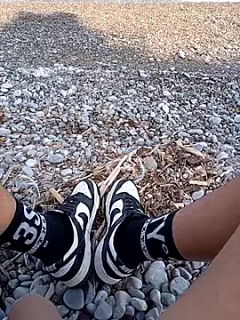 Snapshot of gkal7877_ chatting on October 14, 7:42 am gkal7877 online show from October 14, 7:42 am