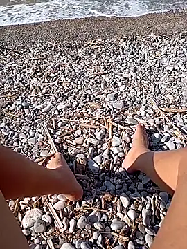 Snapshot of gkal7877_ chatting on September 26, 1:18 pm gkal7877 online show from September 26, 1:18 pm