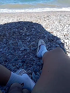 Snapshot of gkal7877_ chatting on September 22, 8:20 am gkal7877 online show from September 22, 8:20 am