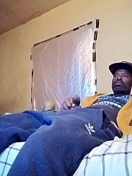 birdg online show from January 16, 9:52 pm