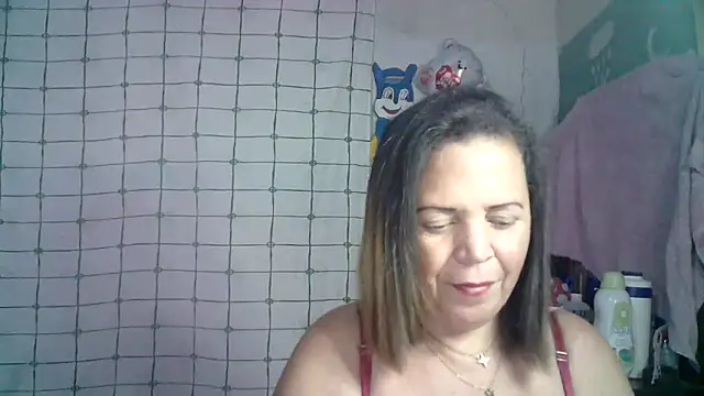 Snapshot of alina_maturehot chatting on March 21, 10:50 am alina maturehot online show from March 21, 10:50 am
