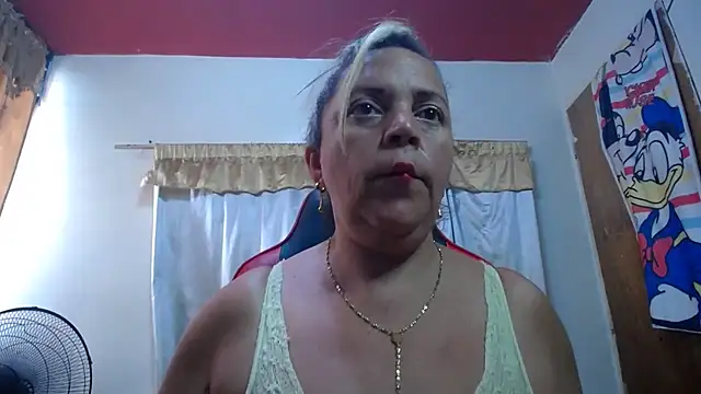 Snapshot of alina_maturehot chatting on September 11, 8:20 pm alina maturehot online show from September 11, 8:20 pm