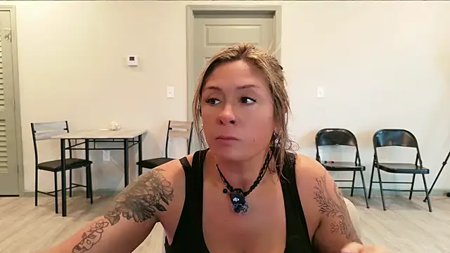 bossyroxy84 online show from March 15, 6:26 pm