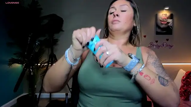 bossyroxy84 online show from February 25, 12:33 am