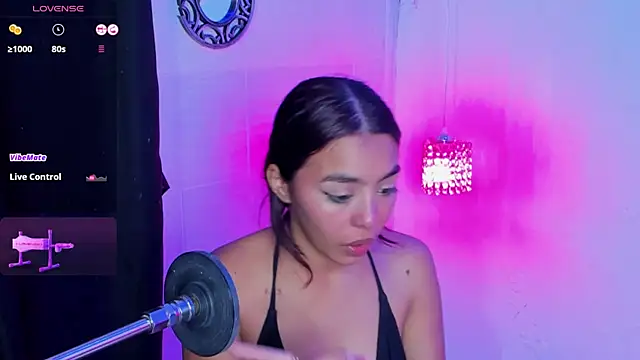 lanna brunette online show from November 15, 12:42 pm