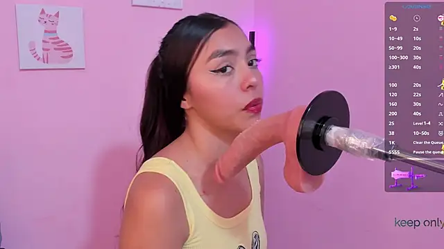 Snapshot of lanna_brunette chatting on February 27, 1:33 pm lanna brunette online show from February 27, 1:33 pm