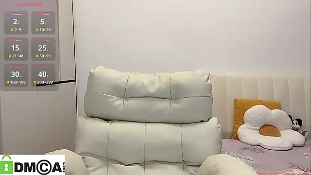 Snapshot of yunyun121 chatting on December 3, 2:16 pm yunyun121 online show from December 3, 2:16 pm