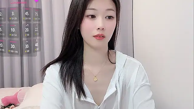 Snapshot of yunyun121 chatting on February 24, 12:16 pm yunyun121 online show from February 24, 12:16 pm