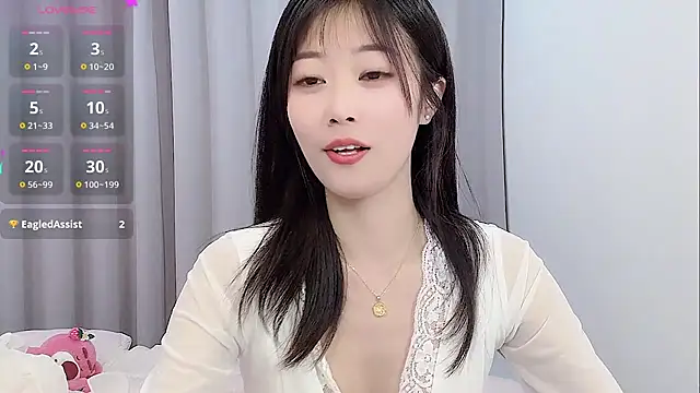 Snapshot of yunyun121 chatting on February 16, 12:54 pm yunyun121 online show from February 16, 12:54 pm