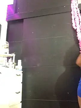 Anitta bell online show from November 12, 1:10 am