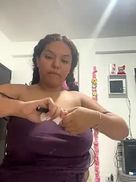 Snapshot of Anitta_bell chatting on September 22, 8:15 pm Anitta bell online show from September 22, 8:15 pm