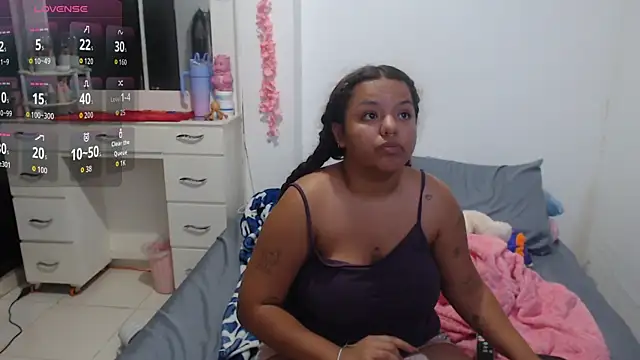 Snapshot of Anitta_bell chatting on September 22, 3:34 am Anitta bell online show from September 22, 3:34 am