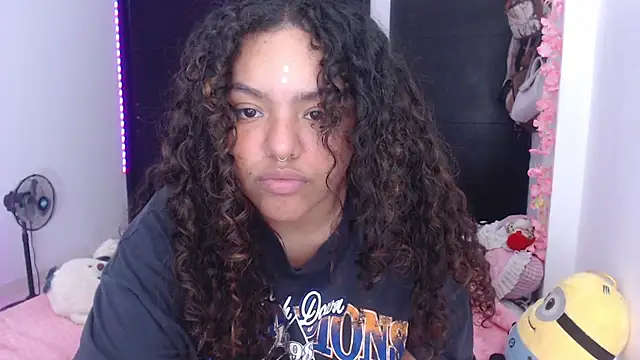 Snapshot of Anitta_bell chatting on February 14, 3:54 am Anitta bell online show from February 14, 3:54 am