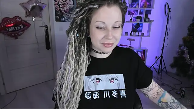 HoneySallyMoore online show from November 30, 4:19 pm