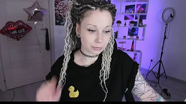 HoneySallyMoore online show from September 25, 4:02 pm